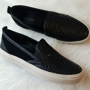 NWOB Black leather OLETTA slip on sneakers